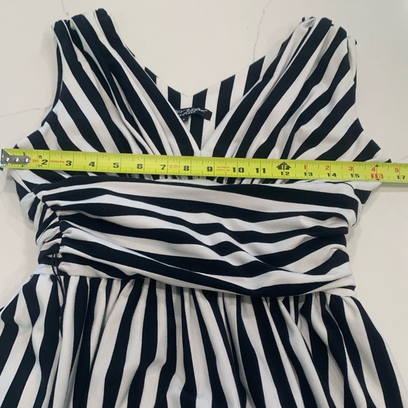 Betsey Johnson Black and White Fit and Flare Midi Dress - Picture 9 of 10
